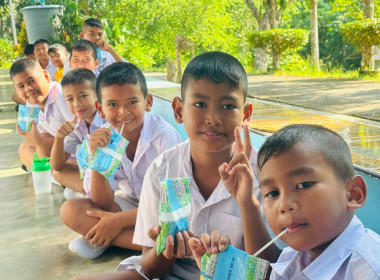 ตรวจเยี่ยมและติดตามการดำเนินการโครงการอาหารเสริม (นม) ... พารามิเตอร์รูปภาพ 9